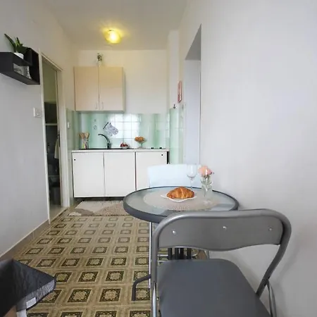 Apartment Studio Anita Diklo/ Close To The Beach Zadar